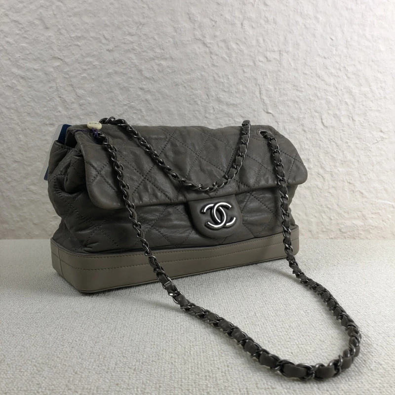 95新 Chanel/香奈儿 大象灰机场包 底长29 15开