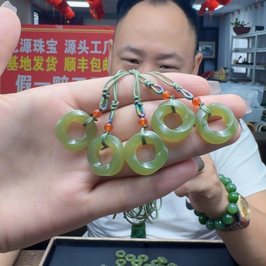 未镶嵌戒指和田玉多样性发货，拍一发一