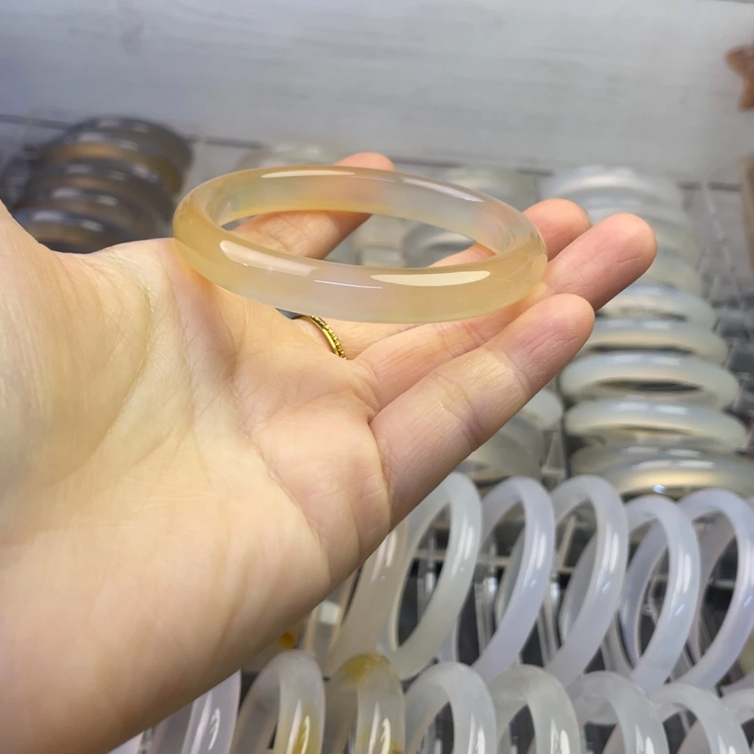 玛瑙/玉髓未镶嵌手镯