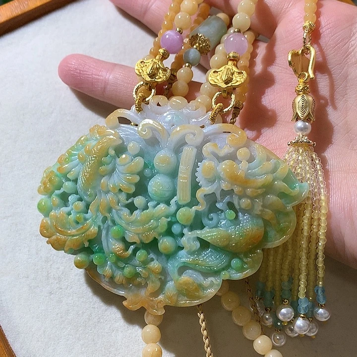 翡翠未镶嵌颈饰翡翠吊坠