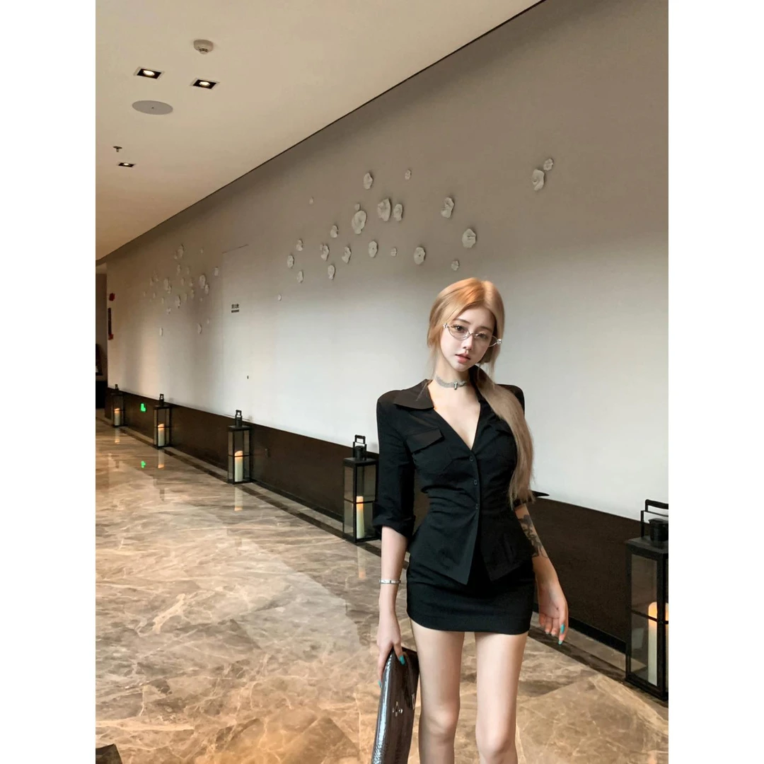 御姐高级感套装修身黑色翻领长袖衬衫女秋季穿搭包臀半身裙两件套