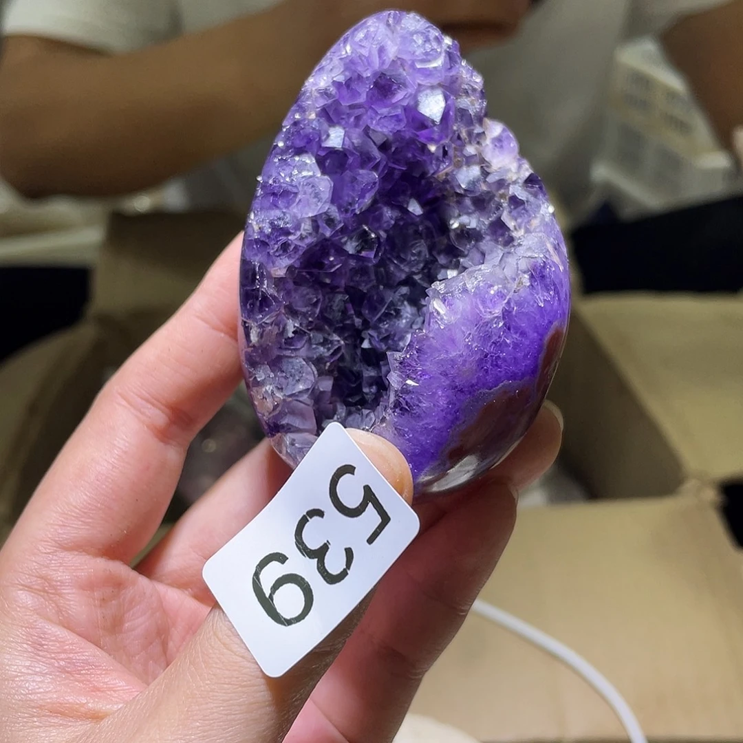 未镶嵌珠宝半成品水晶