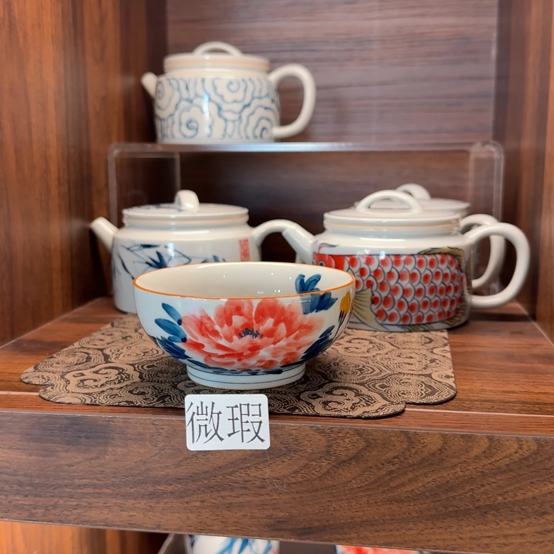釉下手绘茶具微瑕