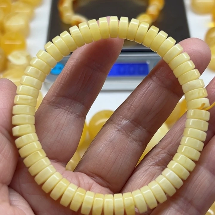 琥珀（矿物珀）手串未镶嵌