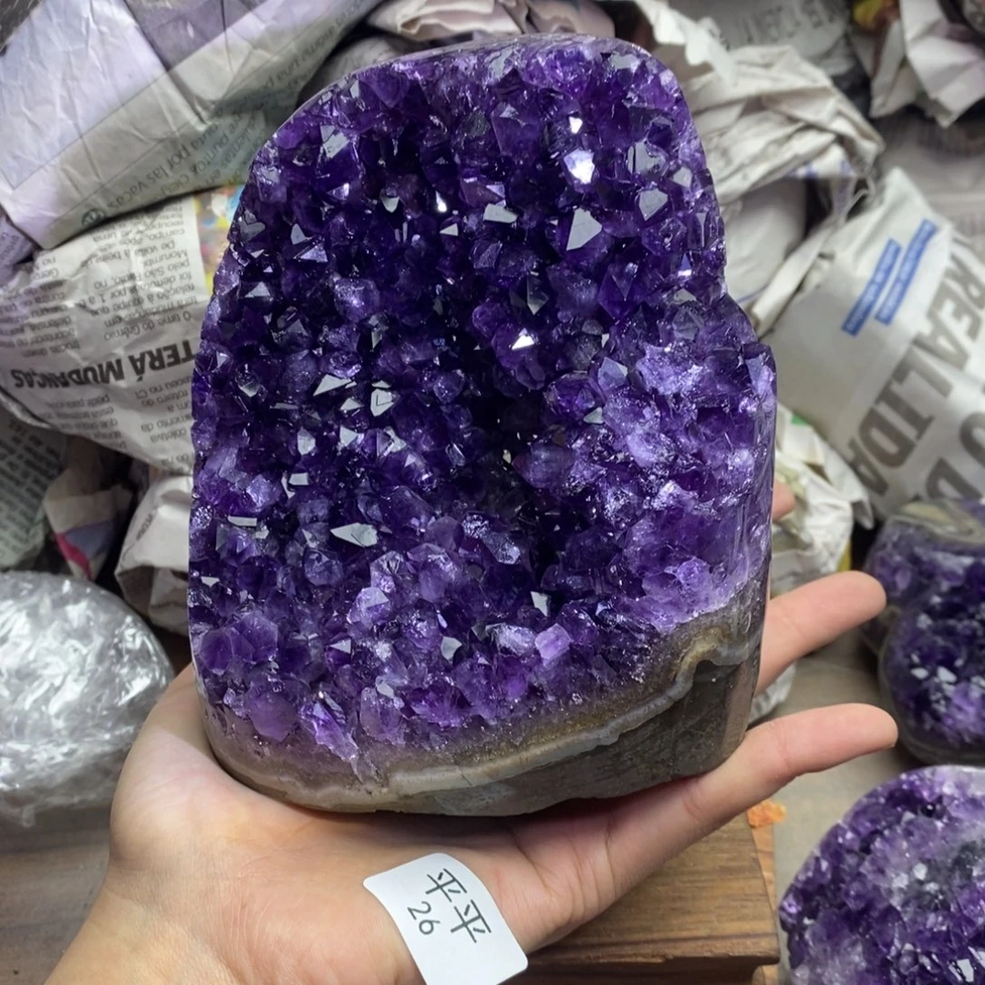 未镶嵌珠宝半成品水晶