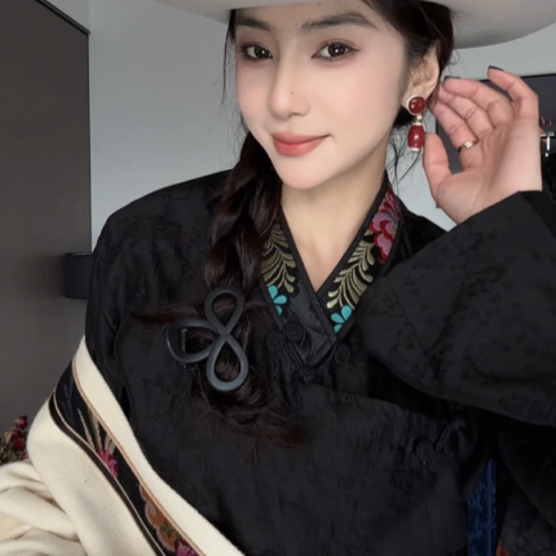 新款刺绣V领衬衫民族风盘扣藏式上衣复古气质便服