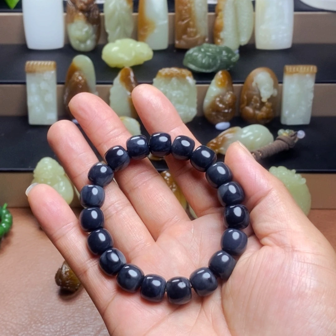 和田玉未镶嵌吊坠(不含链)