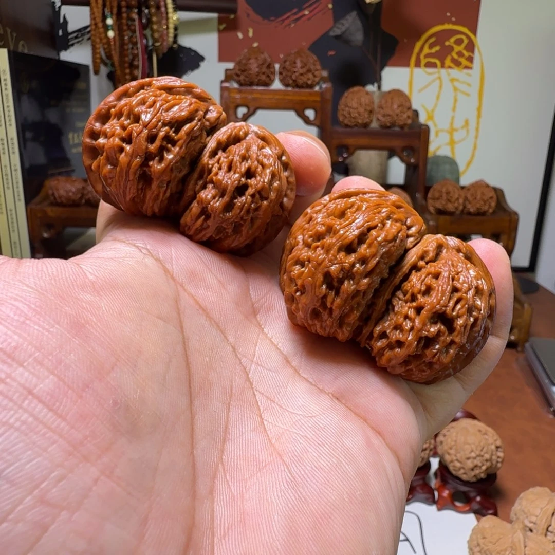 文玩核桃把件道哥俱乐部f白狮子连体54