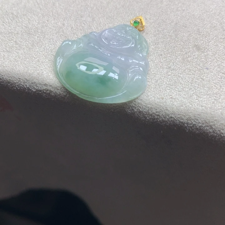 翡翠颈饰18K金镶嵌吊坠