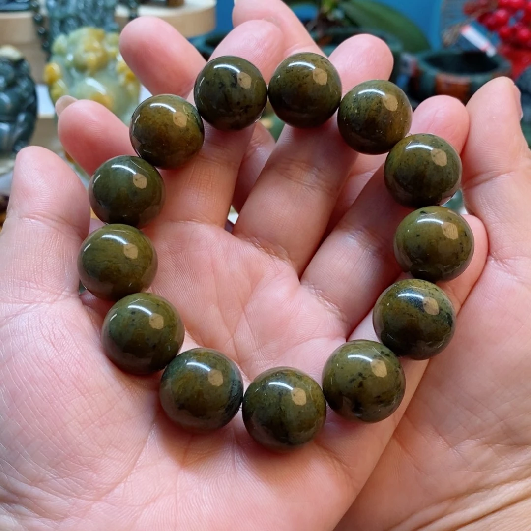 透闪石质玉手串未镶嵌