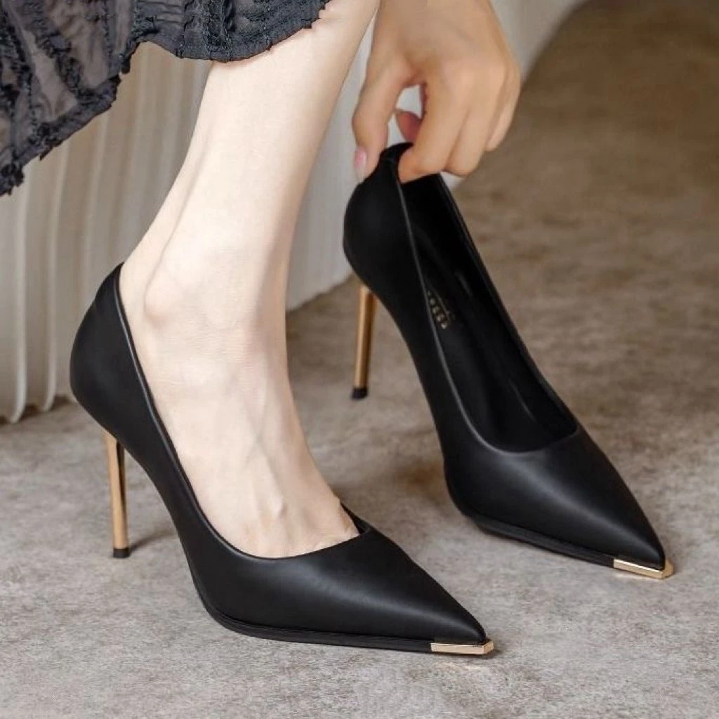 高跟鞋女气质春秋新款配裙子细跟单鞋舒适小个子职业黑色工作鞋子