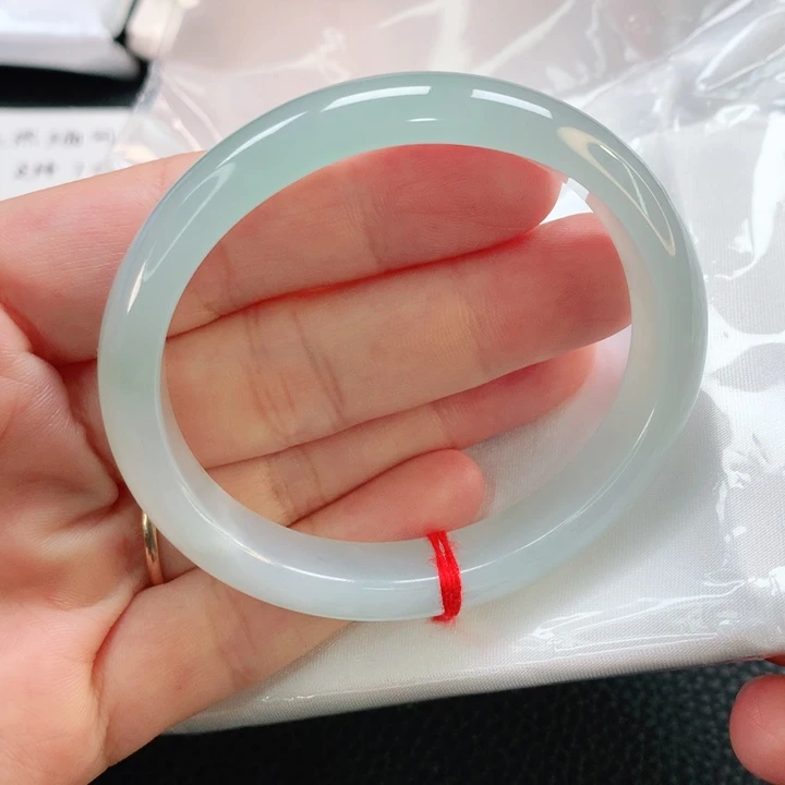 翡翠手镯未镶嵌55贵妃