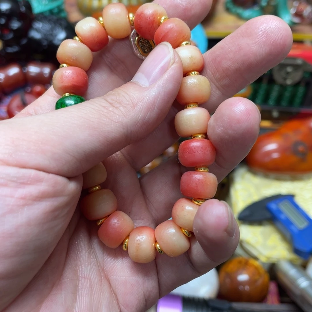 滴血莲花菩提吊坠