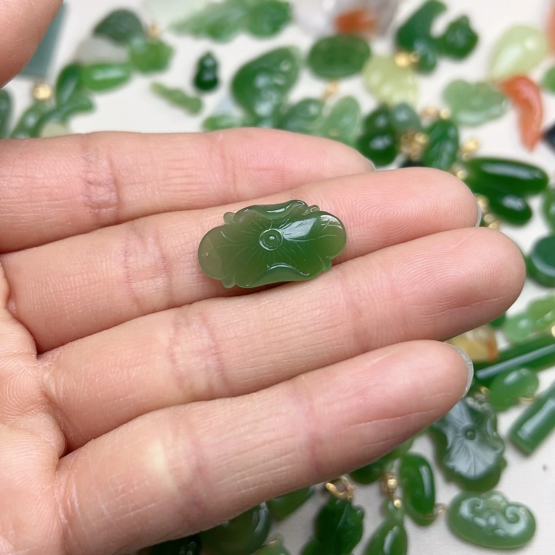 和田玉（碧玉）玉坠未镶嵌@**漠