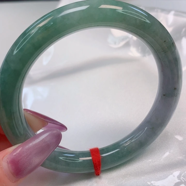 翡翠手镯（圆镯）未镶嵌