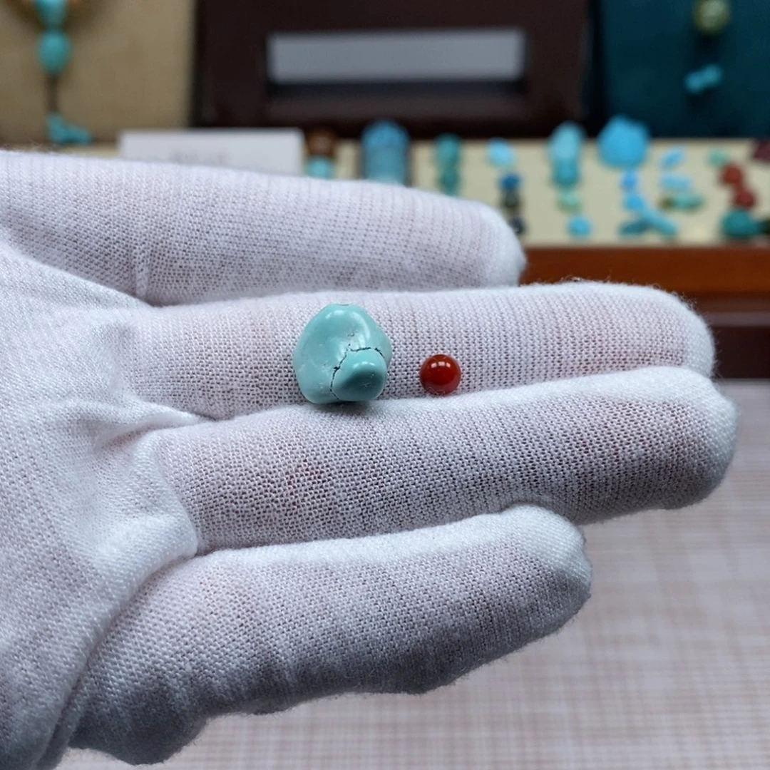 未镶嵌配饰南红玛瑙