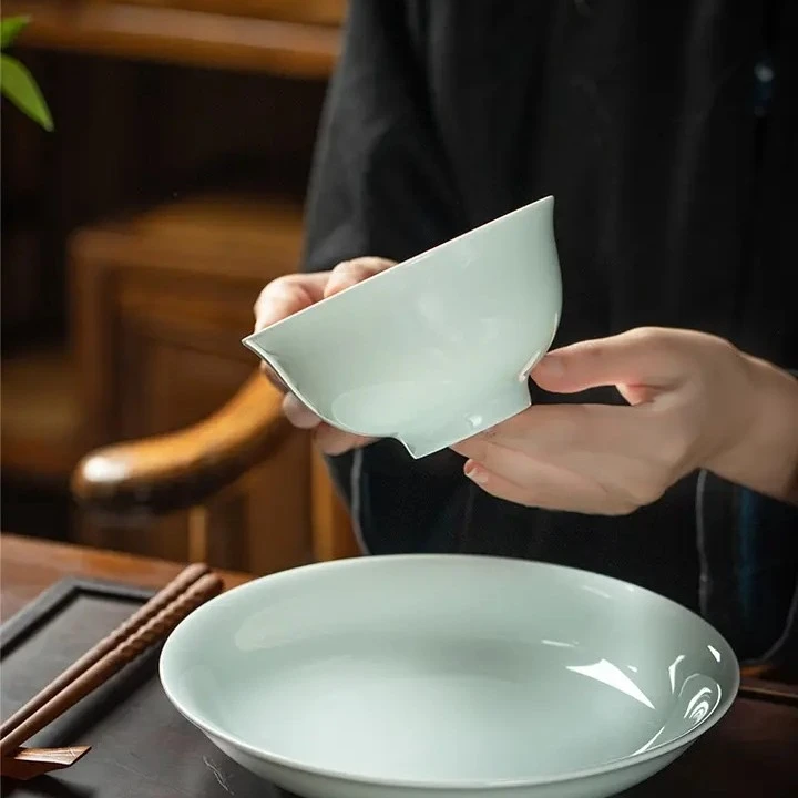 影青高白瓷碗4个5英寸4个8英寸盘