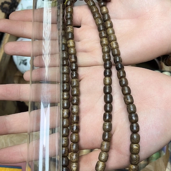 大叶紫檀（黑酸枝木类）