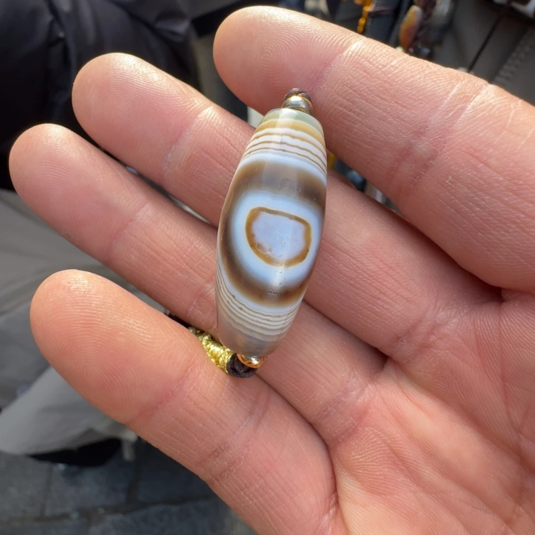 颈饰玻璃喜欢的人都是在一起的