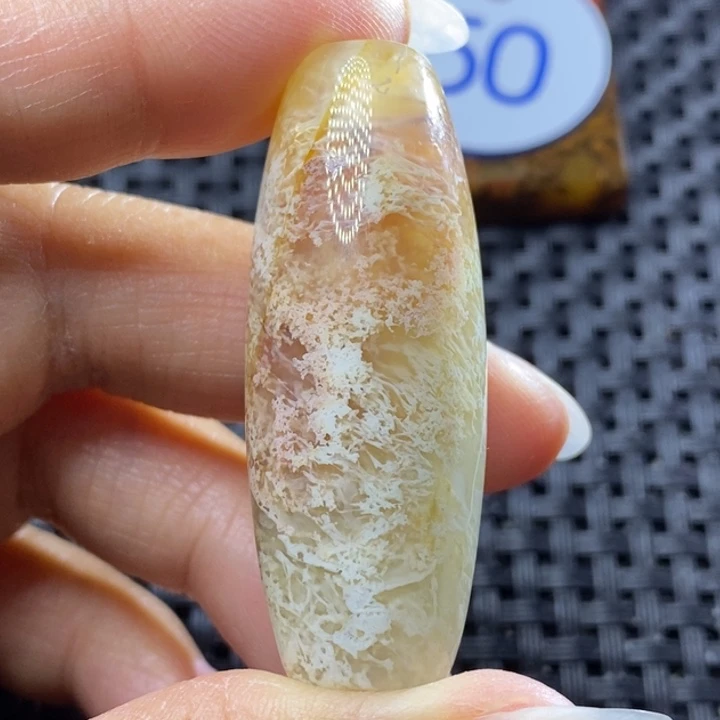 未镶嵌颈饰玛瑙/玉髓若**天