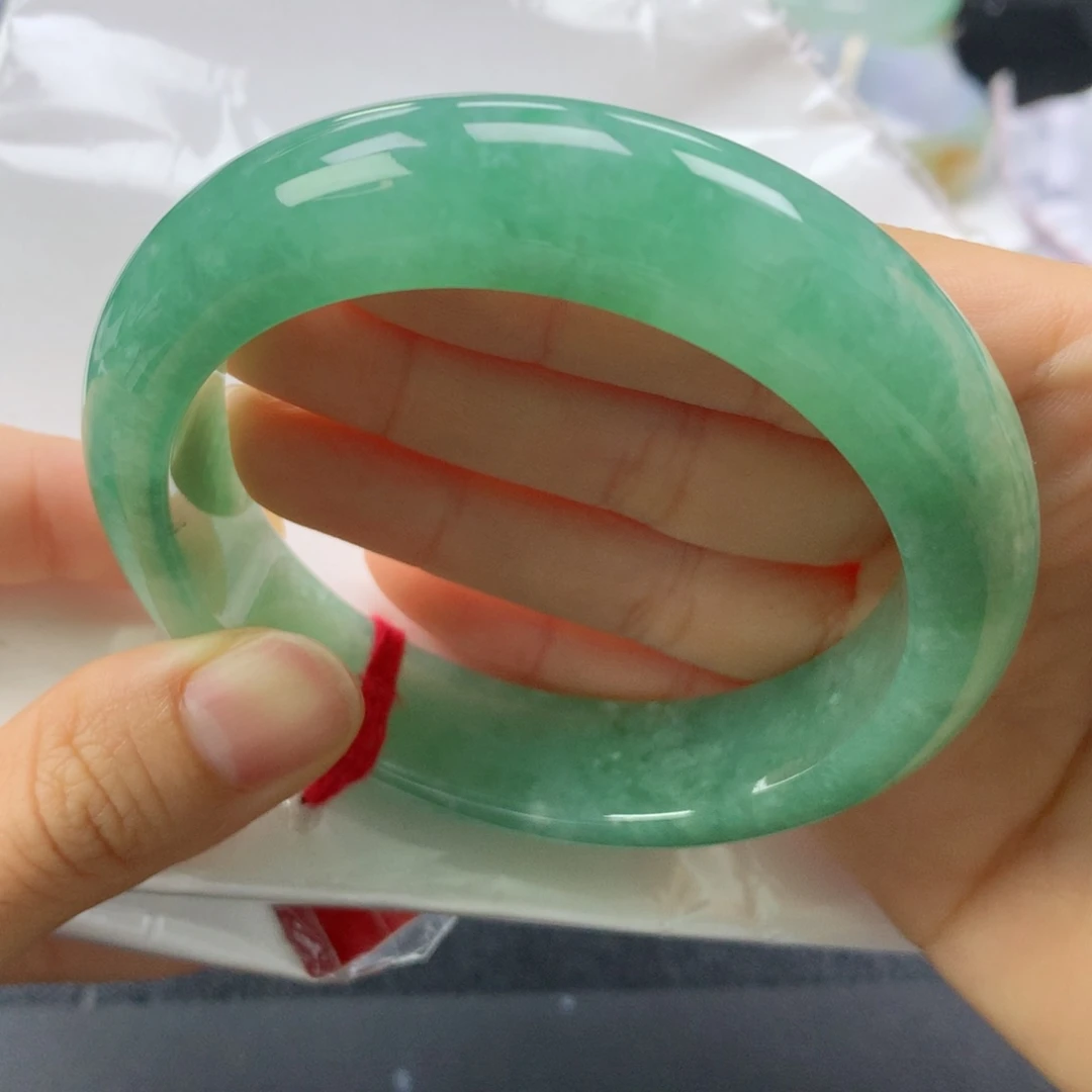 翡翠手镯未镶嵌缅甸天然翡翠A货59轮胎