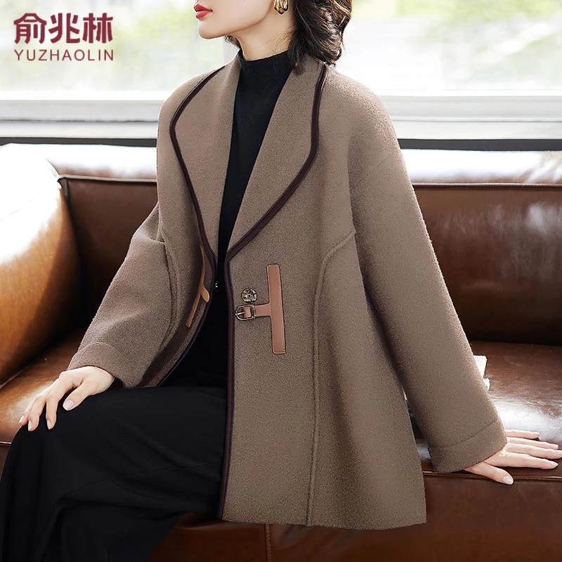 俞兆林2025新款妈妈春秋装高贵双面呢外套中老年女装洋派阔太太毛