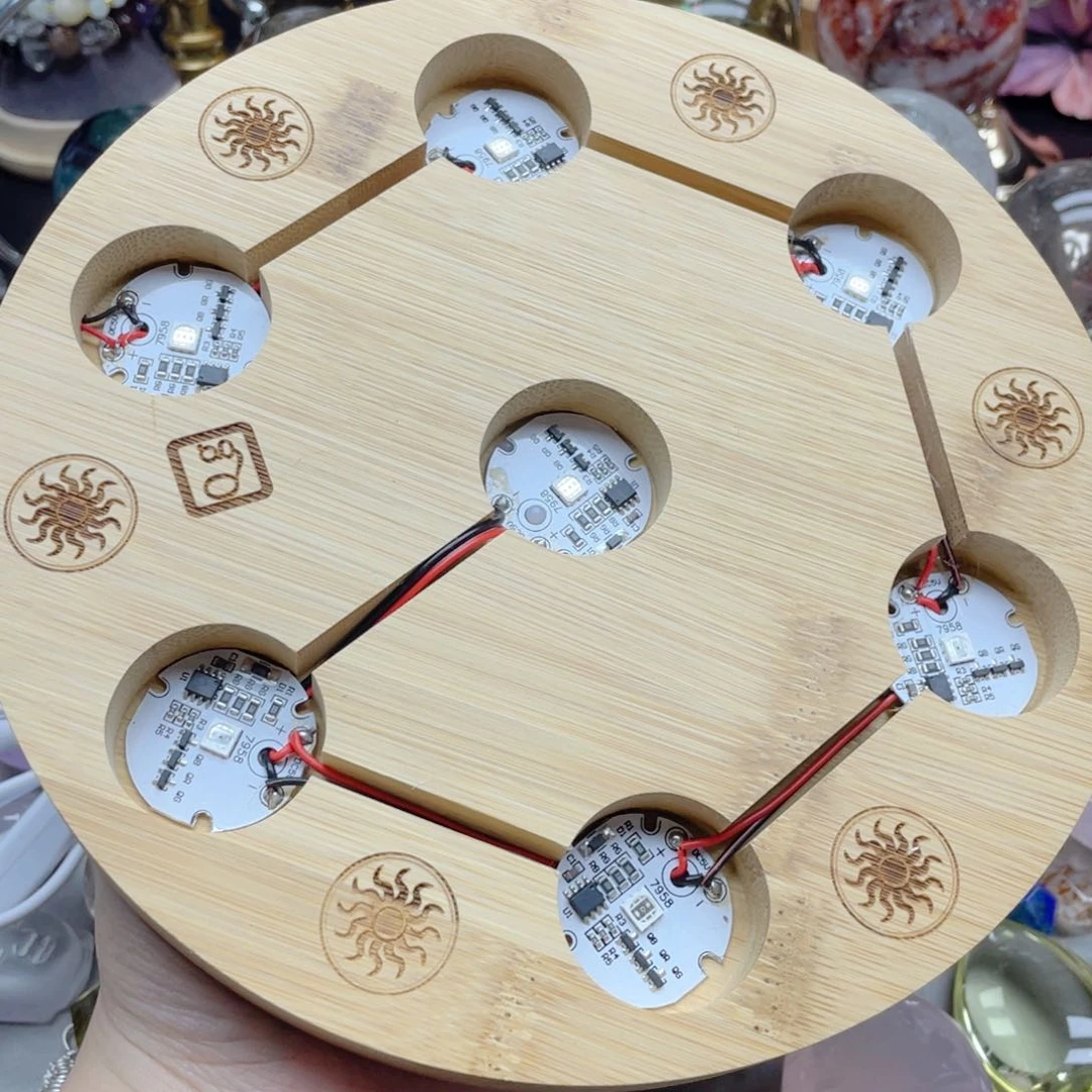 한***)水晶珠宝半成品未镶嵌白光大号