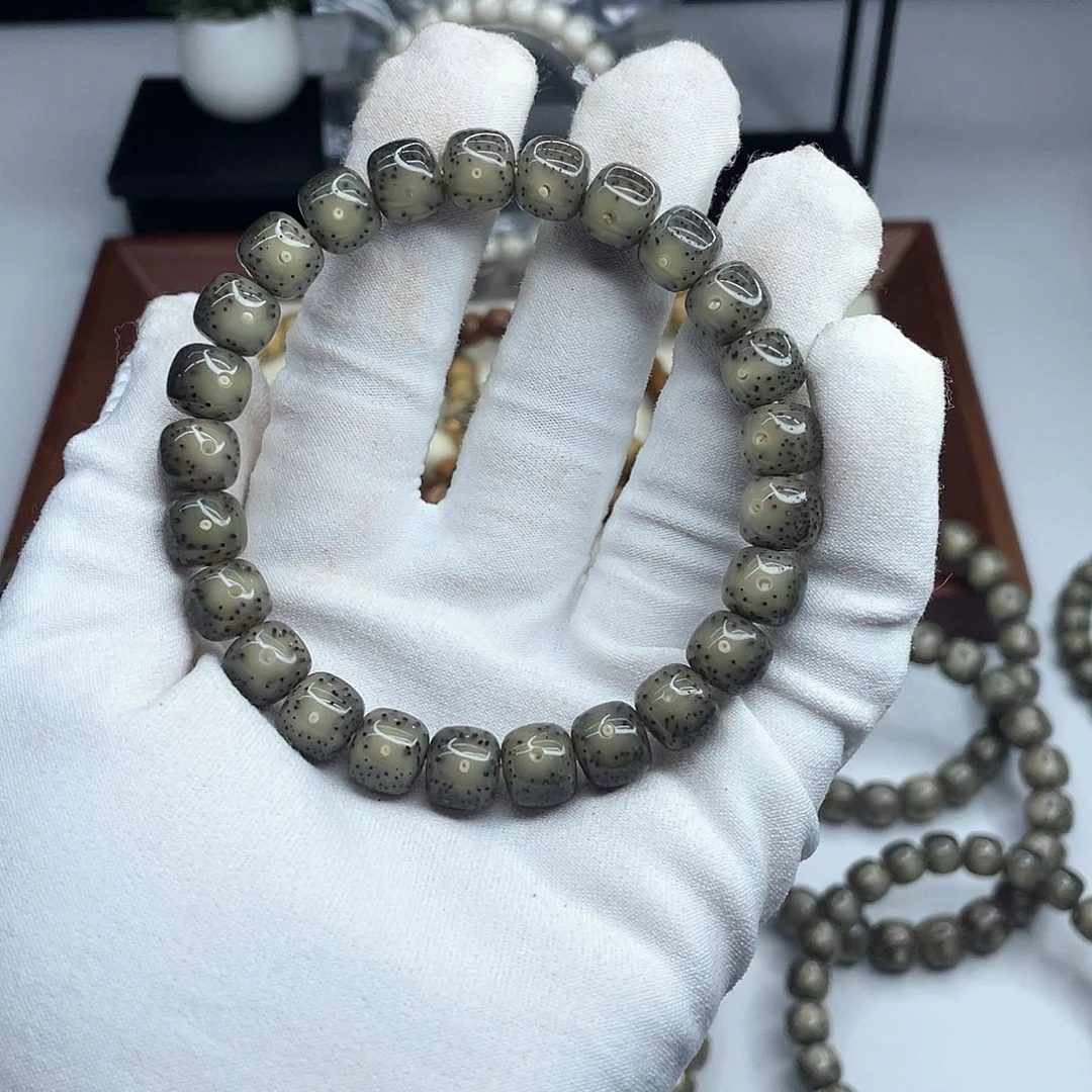 c***y星月菩提吊坠9.5×8.5黑冰大眼睛果冻玉化毕业A11