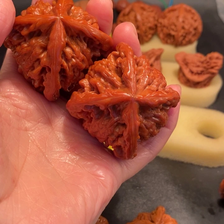 新***镜吊坠文玩核桃工艺核桃