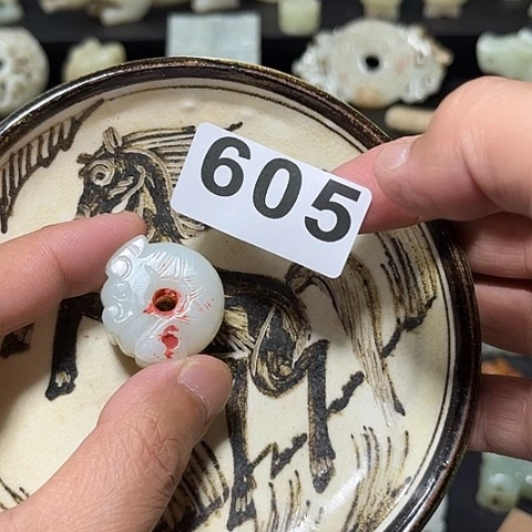 摆件用****8瓷器制作过程是根据不同种类及