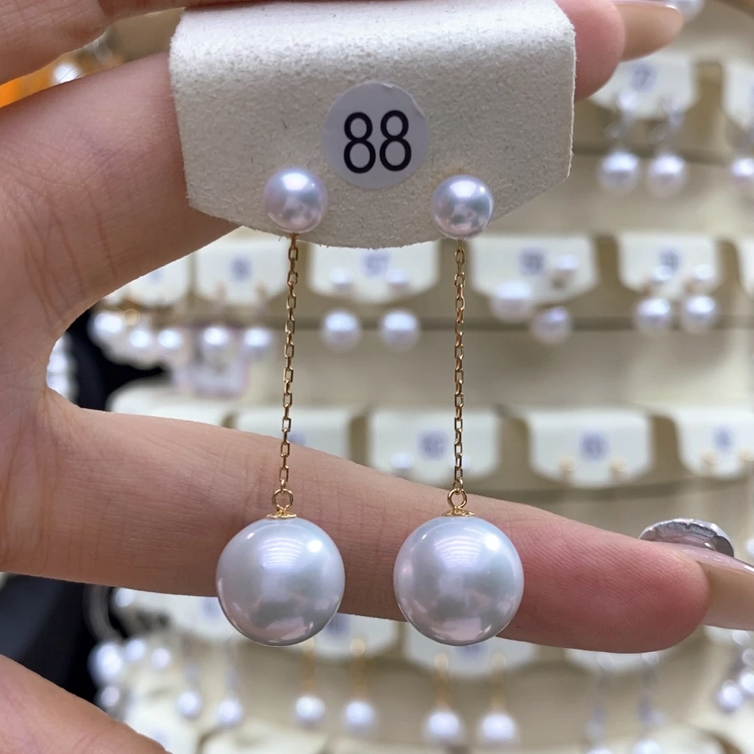 18K金镶嵌淡水珍珠耳饰