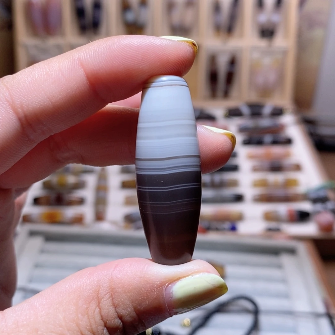 玛瑙/玉髓颈饰未镶嵌相**沫