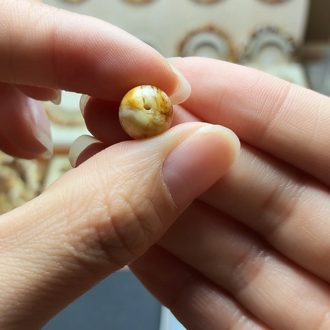 静***开沁色老型单珠一颗10