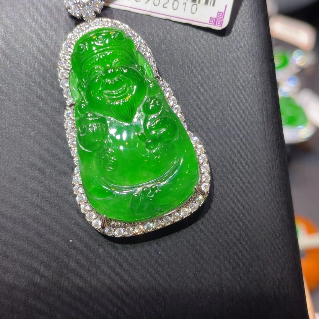 翡翠未镶嵌颈饰吊坠