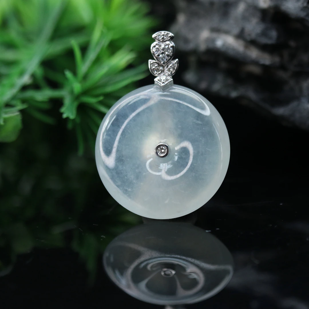 15天然缅甸翡翠A货18k冰平安扣/200849/上海嘉禾拍卖