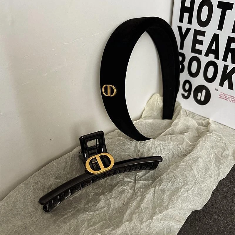 好看字母抓夹女发箍气质鲨鱼夹轻奢简约头饰后脑勺夹子头箍发饰发