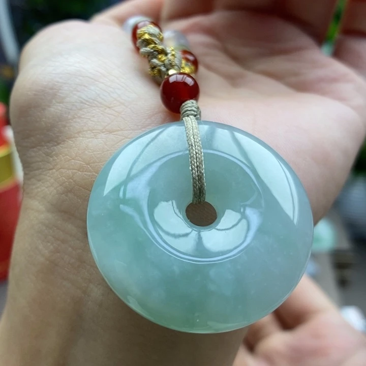 翡翠未镶嵌颈饰吊坠38