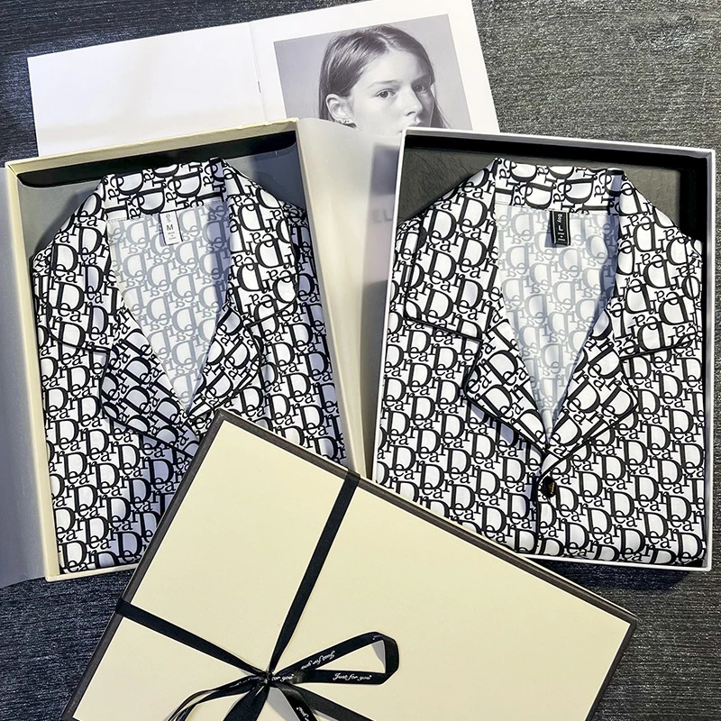 Sifuma/斯服玛《D家字母》春秋丝质长袖两件套装睡衣情侣家居服