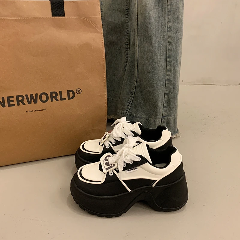 爆款百搭小白鞋女松糕厚底老爹鞋2025春秋超火新款小众增高运动鞋