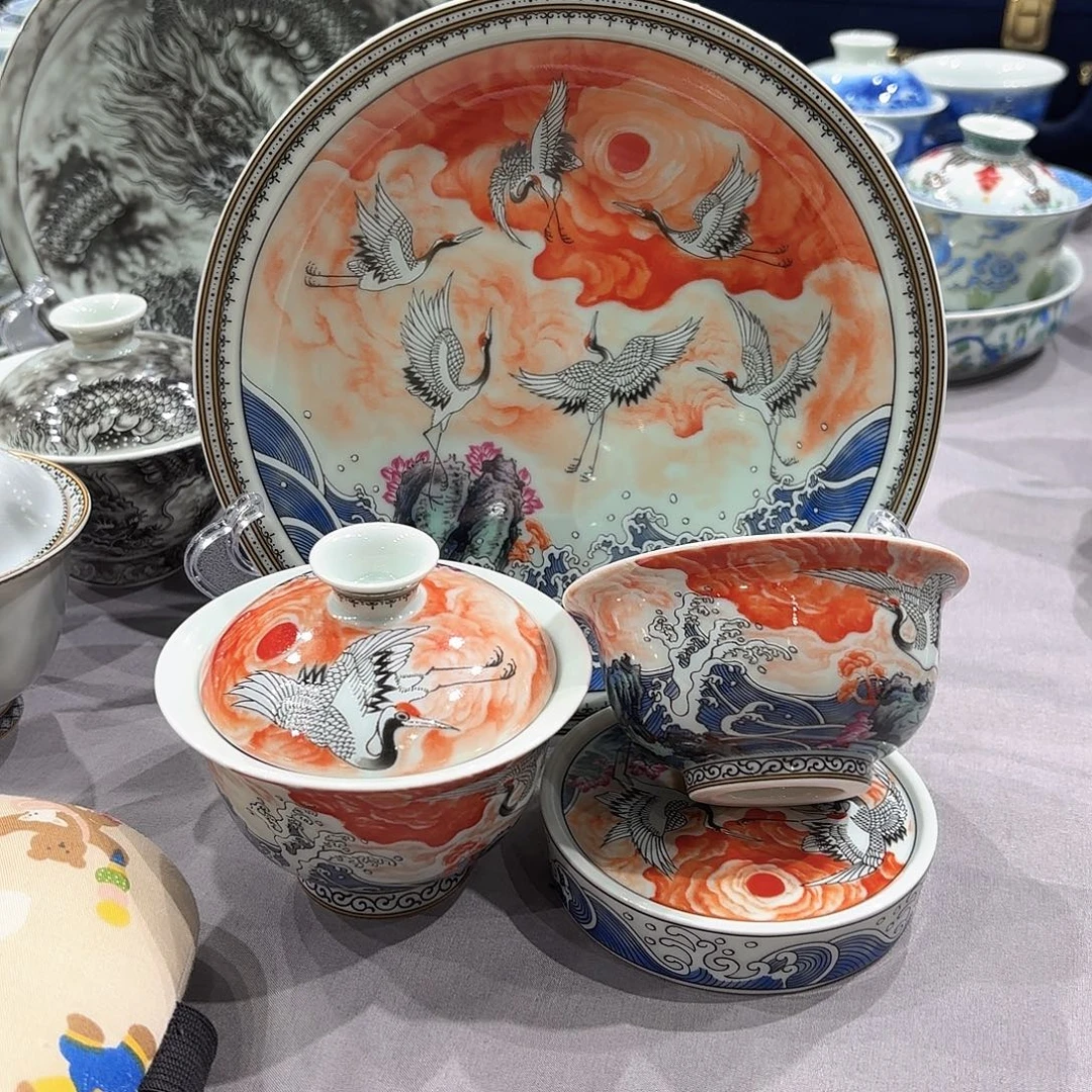 瓷片景德镇瓷器精品陈列