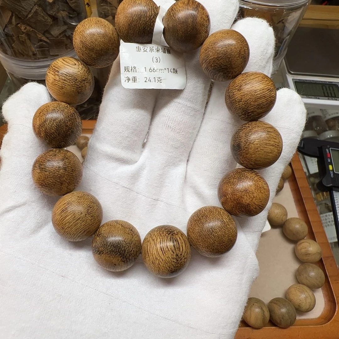 手串沉香天然野沉香柬埔寨生结老料1.66cm14颗24.1克