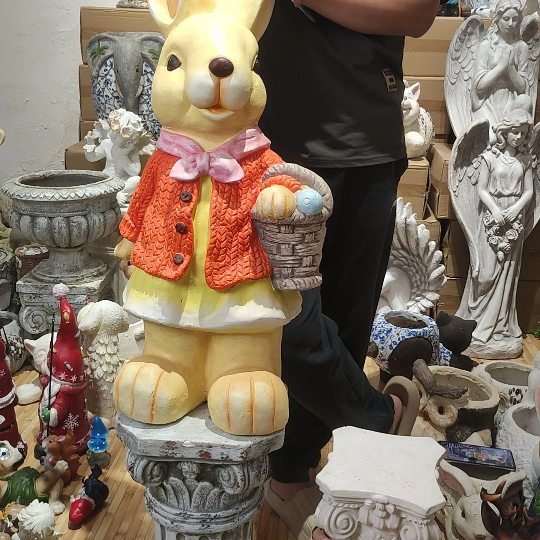 合成树脂大兔子摆件