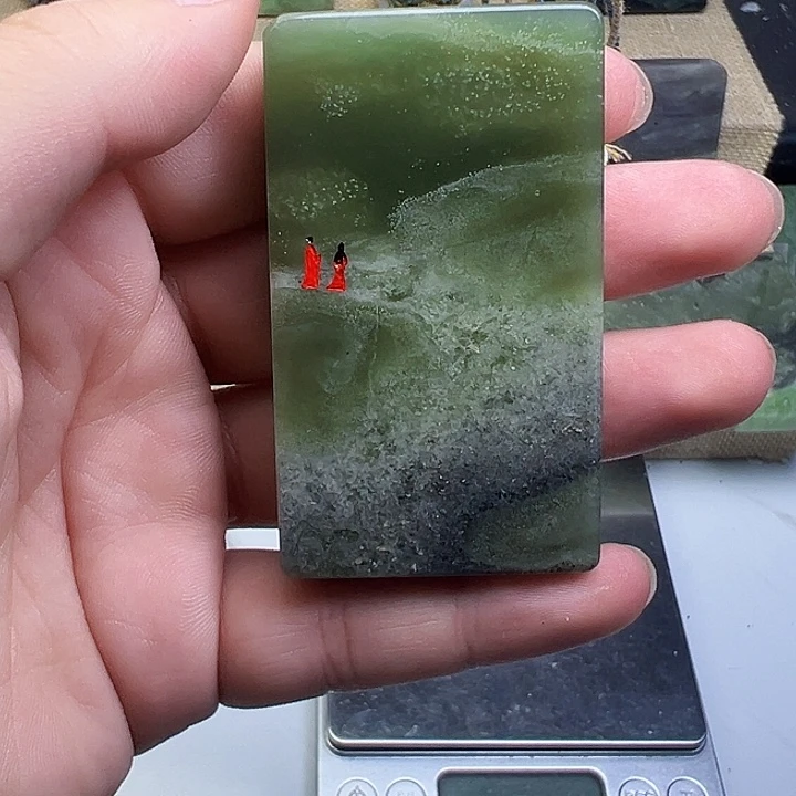 吴***方和田玉未镶嵌珠宝半成品