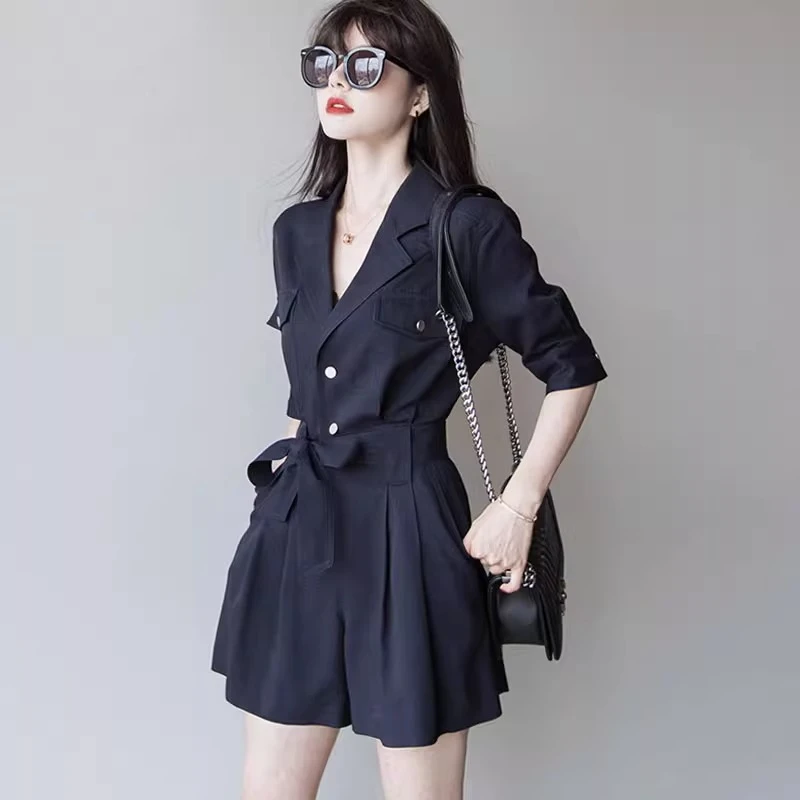 高级感西装连体短裤小个子气质女装夏季2025新款时尚职业休闲套装