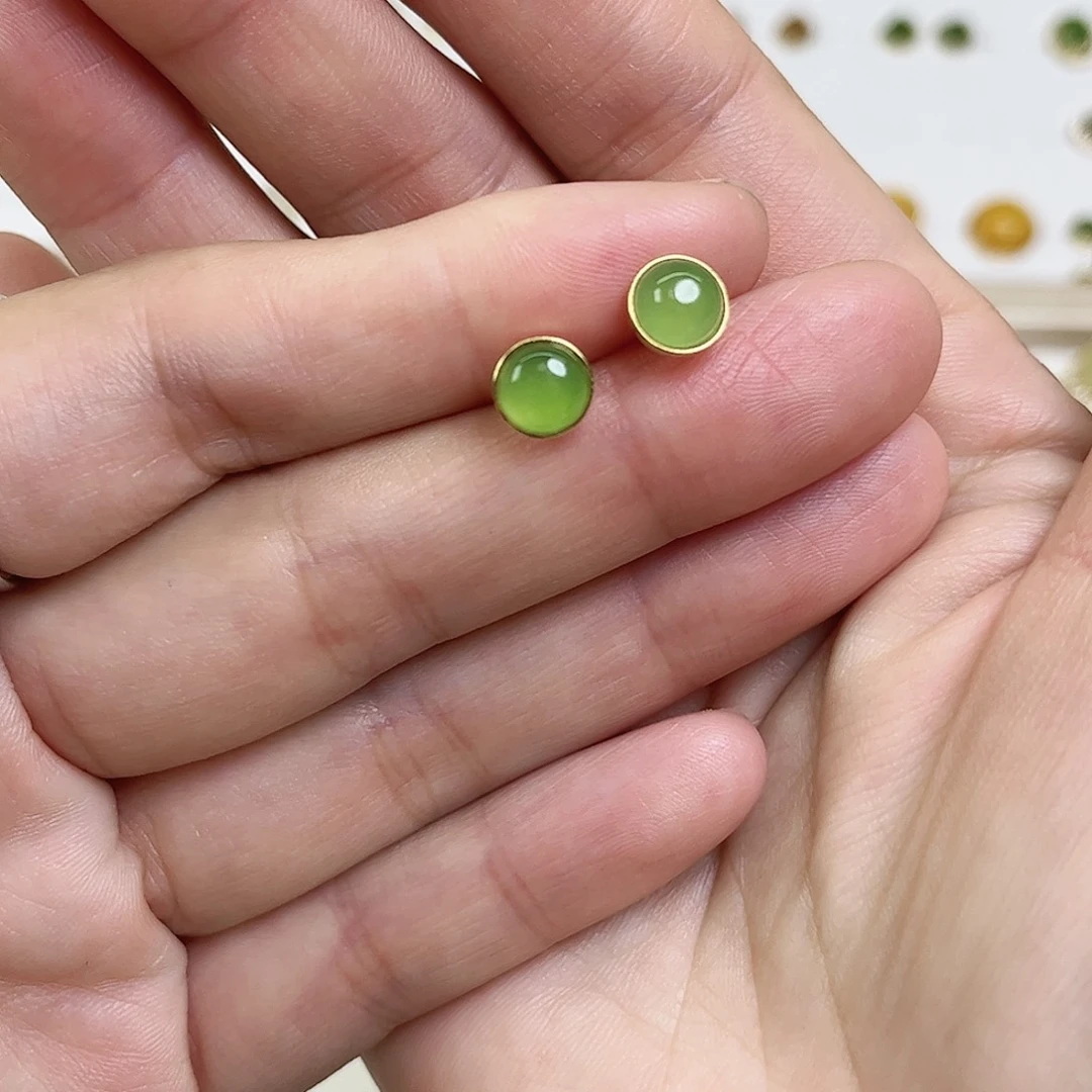 ᰔ****和田玉银S925镶嵌耳饰