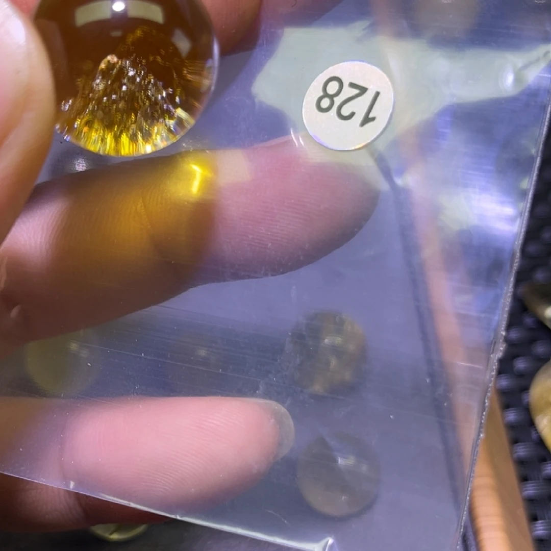 ****红水晶珠宝半成品未镶嵌