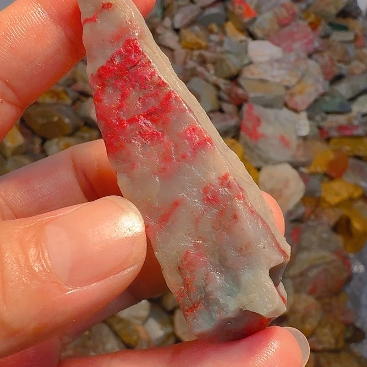 昌化石许昌化鸡血石