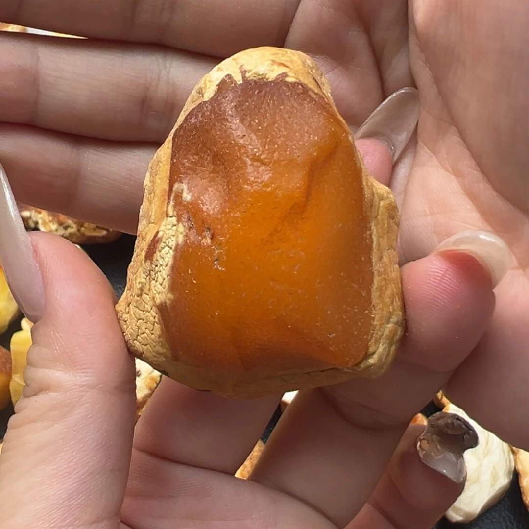 定制琥珀未镶嵌蜜蜡