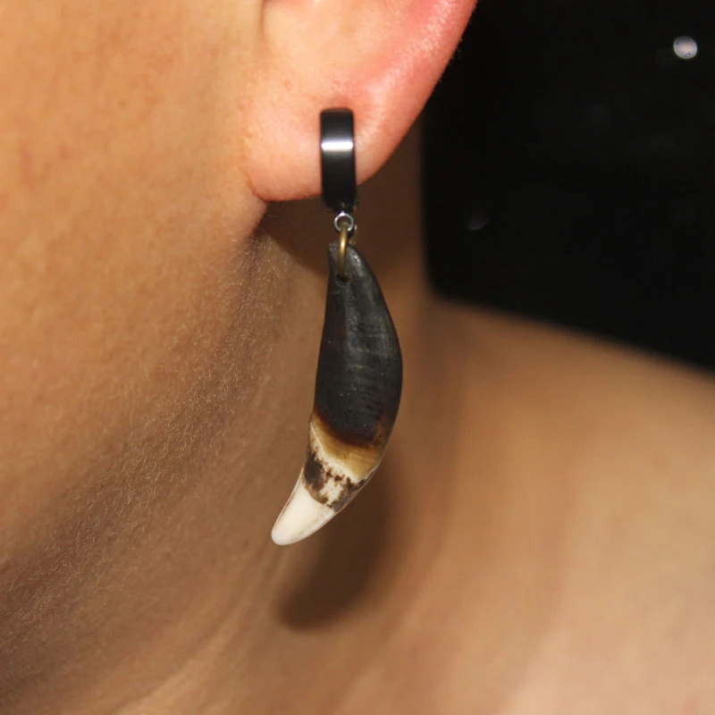 钛钢耳饰 黑狗牙时尚原创设计百搭饰品个性简约耳夹耳饰男士耳环