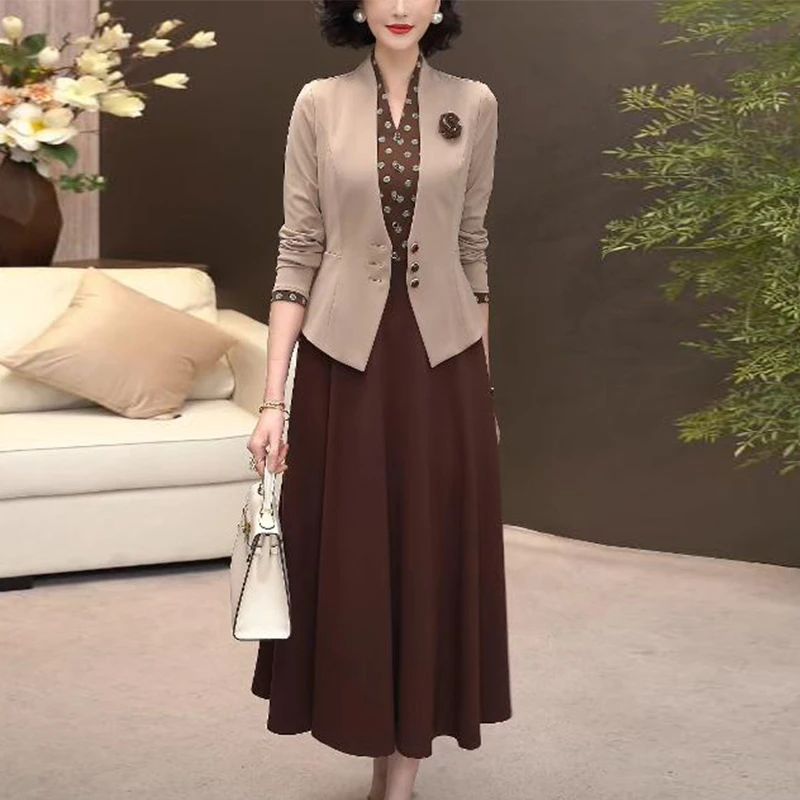 两件套连衣裙女春秋新款高级感喜婆婆婚宴广州十三行套装裙子